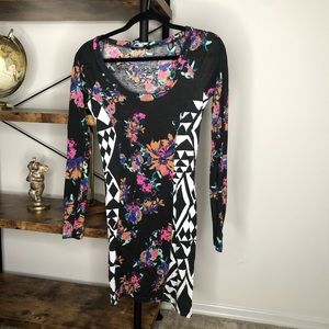 Hurley🏁Pattern Long Sleeve Dress | S